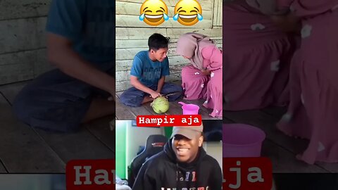 Hampir aja kena #tahantawa #lucungakak #lucu #seruseruan