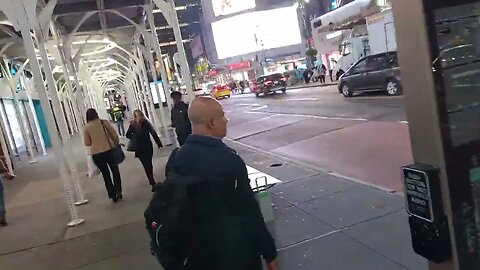 The Anti-@RidersAlliance Gala Protest Outside Versa Hotel @PassengersUnite 10/16/23 @followmoneynyc