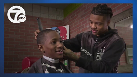 How a Detroit barber helped a student who was bullied over his hair