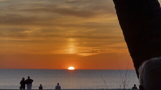 4K Beautiful Beach Sunset￼- Venice, Florida