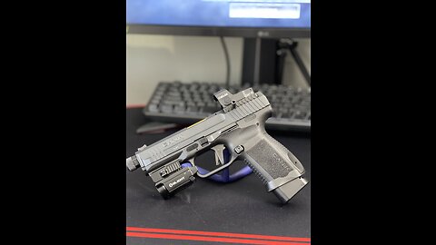 Cyelee green dot on canik tp9 elite custom