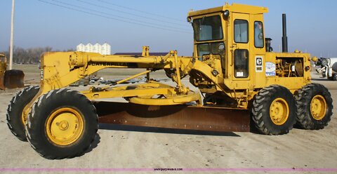 Caterpillar 14e road grader blade raise - lower gear box.