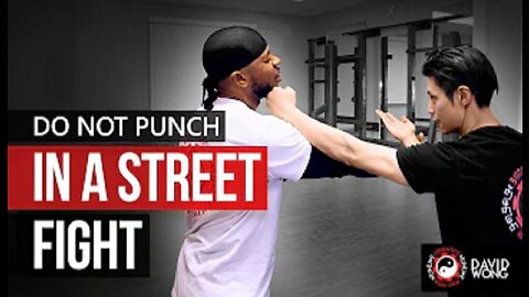 Do Not Punch In A Street Fight - Bruce Lee's Jeet Kune Do