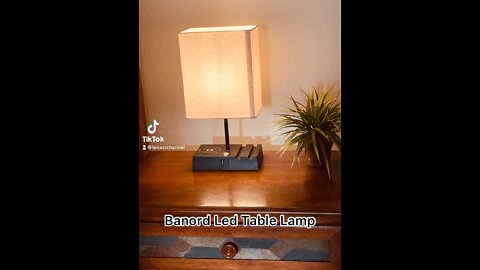 Table Lamp With USB Charging Ports