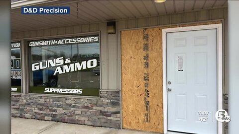 Masked men drive stolen Kia into gun shop, abscond with numerous firearms