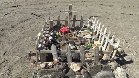 Minerals, Arrowheads, Sand Mountain & Emigrant Grave!