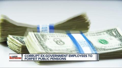 Corrupt government employees to forfeit public pensions