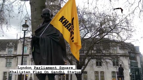 Khalistan Flag | Gandhi Statue London