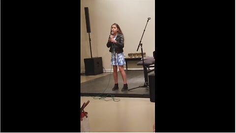 Girl amazingly performs "Don't Stop Believing" by Journey