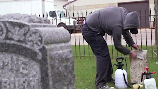 'It's a sign of respect;' St. Johns man picks up hobby cleaning gravestones during pandemic