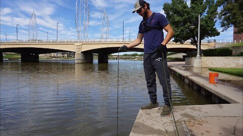 MAGNET FISHING UNDER BRIDGES FOR BIG FINDS!!