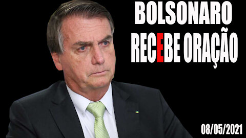 VEJA: Bolsonaro se emociona EM Oração e Diz só DEUS me tira DAQUI