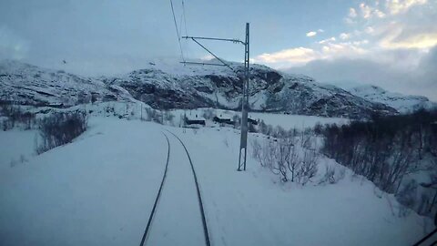 TRAIN DRIVER'S VIEW: Time lapse Myrdal - Flåm (flam) with shunting