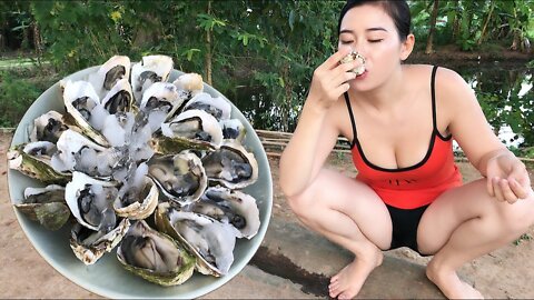 AMAZING COOKING | Katy eating raw oysters ​| Katy Kitchen