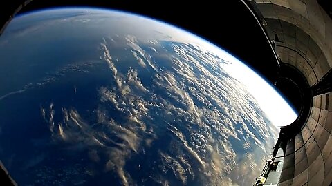 Falling Back to Earth | HD Footage From Space