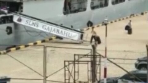 President of Sri Lanka leaving the country on a military ship | NEWS-19