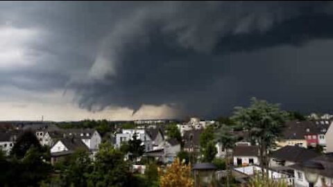 Frissons: au cœur d'une tornade en Louisiane