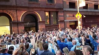 AZ choir group hit by NY blackout sings outside Carnegie Hall