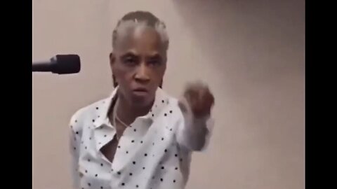 Black Woman In Chicago DESTROYS The Democrats For Using Blacks For Votes