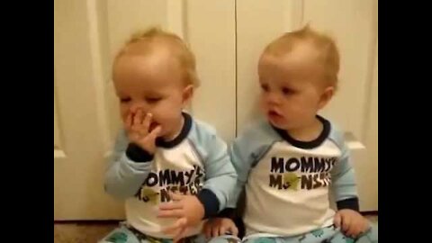 Funny Baby Video - Twin baby boys talking with their mom