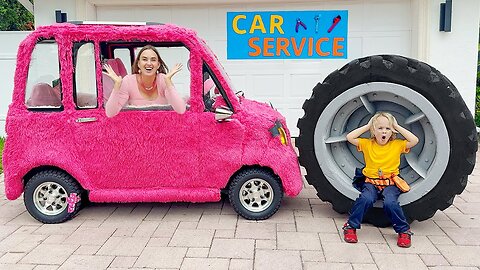 Chris helps Mom take care of pink car 🚗 funny videos