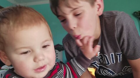 Kids React To Kissing