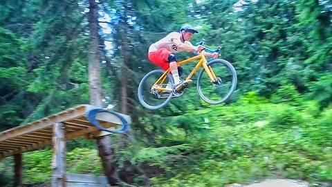 CYCLOCROSS DOWNHILL ON SUPER MORZINE