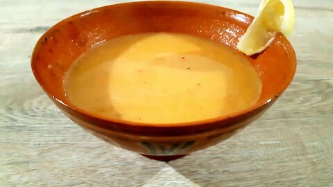 Turkish red lentil soup recipe | easy cream soup