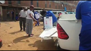 SOUTH AFRICA - Johannesburg - Covid-19 - Bontle Ke Botho clean up Campaign in Alexandra - Video (nnV)