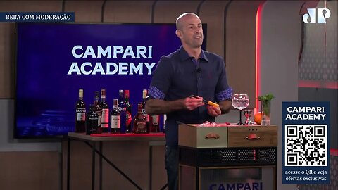 Aprenda a fazer Gin Tonic com a Campari Academy