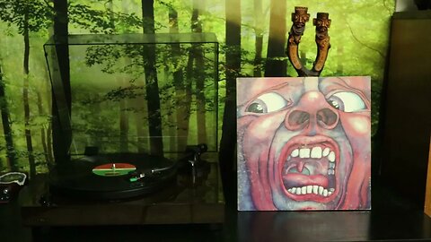 King Crimson - In The Court of The Crimson King (1969) - Full Album Vinyl Rip