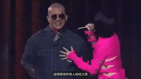 小S回应摸具俊晔胸：姐夫我姐都知道我在开玩笑