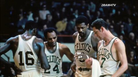 BILL RUSSELL STRUGGLED AGAINST HALL OF FAME CENTERS