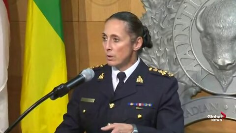 Canada: Saskatchewan stabbings: Suspects at large after at least 10 dead, multiple injured, RCMP say. (Full Press Briefing)