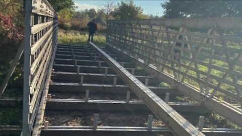 Grand Span Heist: Akron police searching for bridge thieves