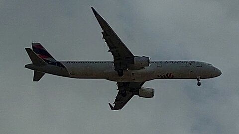 Airbus A321 PT-XPF vindo de Guarulhos para Fortaleza