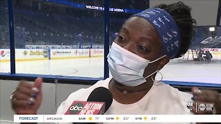 Lightning national anthem singer Sonya Bryson-Kirksey returns to the ice after COVID-19 battle