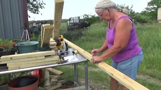 John Suscovich Chicken Tractor: Cutting and Half-Lapping the Boards