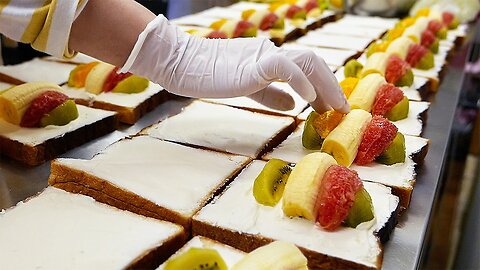 Japanese Food - AMAZING FRUIT SANDWICH Tokyo Japan