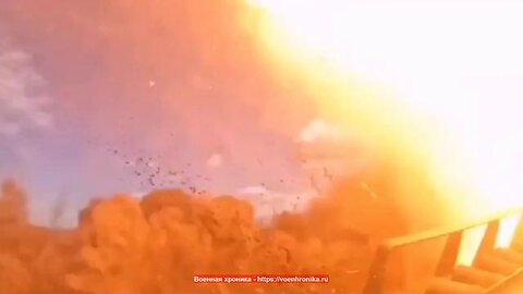 UKRAINIAN YPR-765 BLOWN UP ON MINE