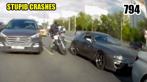 Stupid crashes 794 May 2023 car crash compilation