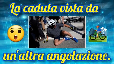 Biden cade dalla bici - secondo video!