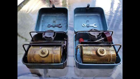 Optimus 8R camp stove. Primus 8R camp stove. Both are made in Sweden. A quick look and burn.