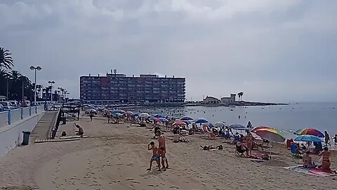 Pleasant Sunday Morning 🐕 Dog Walk To Playa De Los Locos (Beach of the Crazies) Torrevieja, Spain