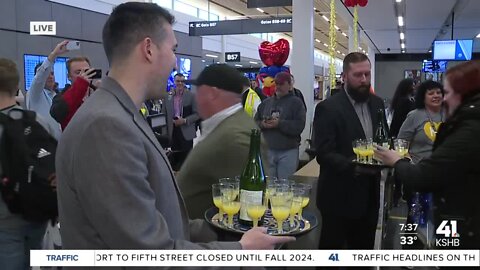 Passengers on 1st arriving flight enter new KCI terminal