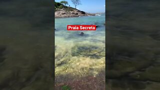 A beleza da Praia Secreta em Vila Velha