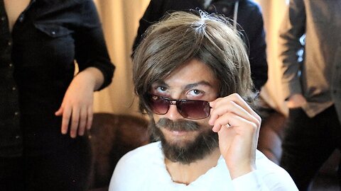 CRISTIANO RONALDO IN DISGUISE - FUNNY MOMENTS CR7