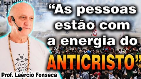 As pessoas estão vivendo a energia do ANTICRISTO