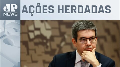 Randolfe Rodrigues aponta que novo PGR pode reabrir inquéritos da CPI da Covid