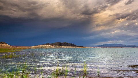 7 Hours of Relaxing Thunderstorm Sounds for Sleeping